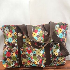 THIRTY ONE FLORAL MEDIUM ALL IN ONE TOTE BAG